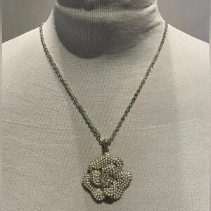 Pearl and rhinestone seeded flower necklace and earring set, NWT